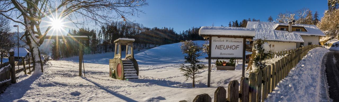 Appartments Neuhof กอลลาลโบ ภายนอก รูปภาพ